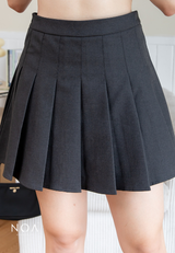 AIRA Pleated Mini Skort