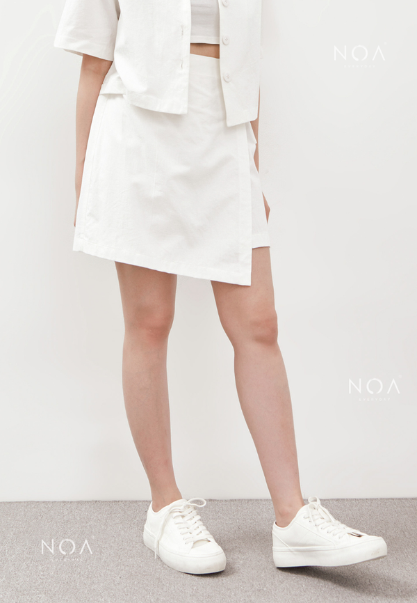 AERI Linen Bow Tie Skort - White