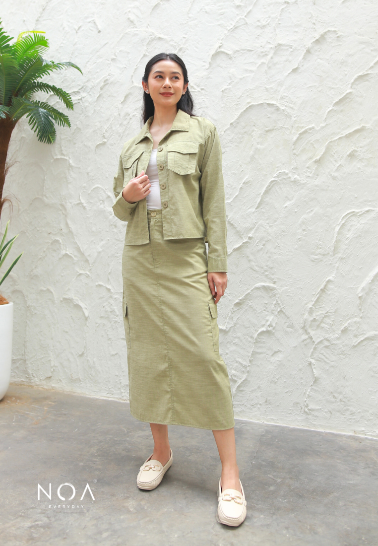 SHOERA Crop Shirt Jacket - Sage Green