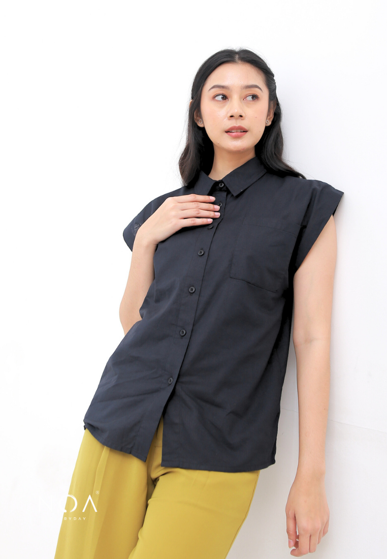 SHIORI Sleeveless Collar Shirt - Black