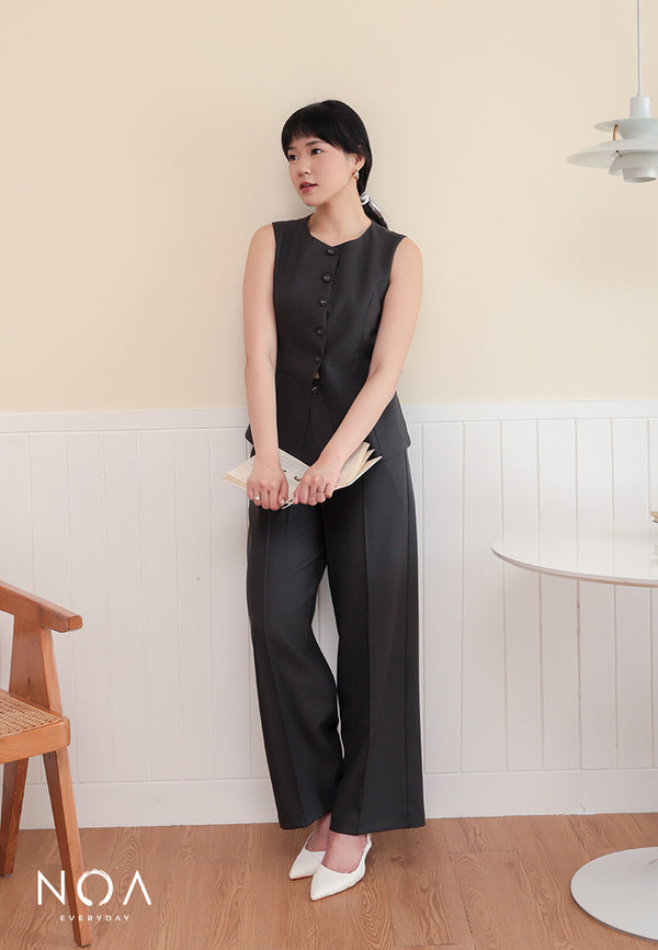 AIRA Straight Pants