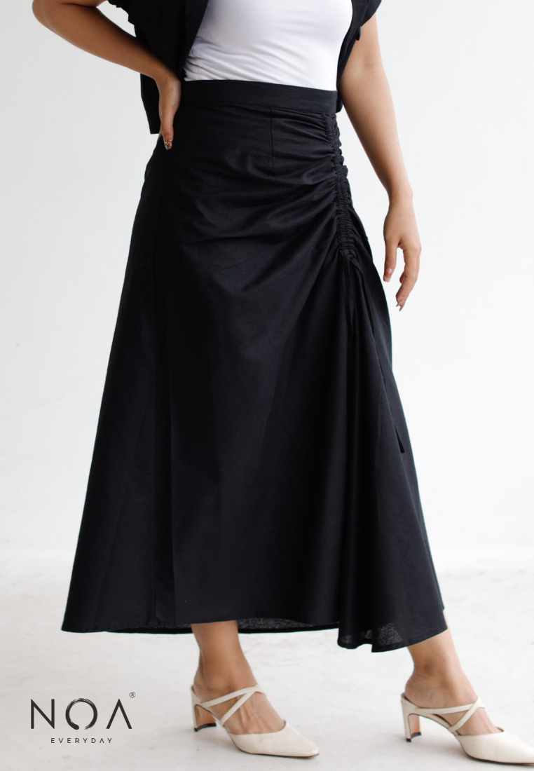 Deals ~ MIYU Drawstring Midi Skirt - Black