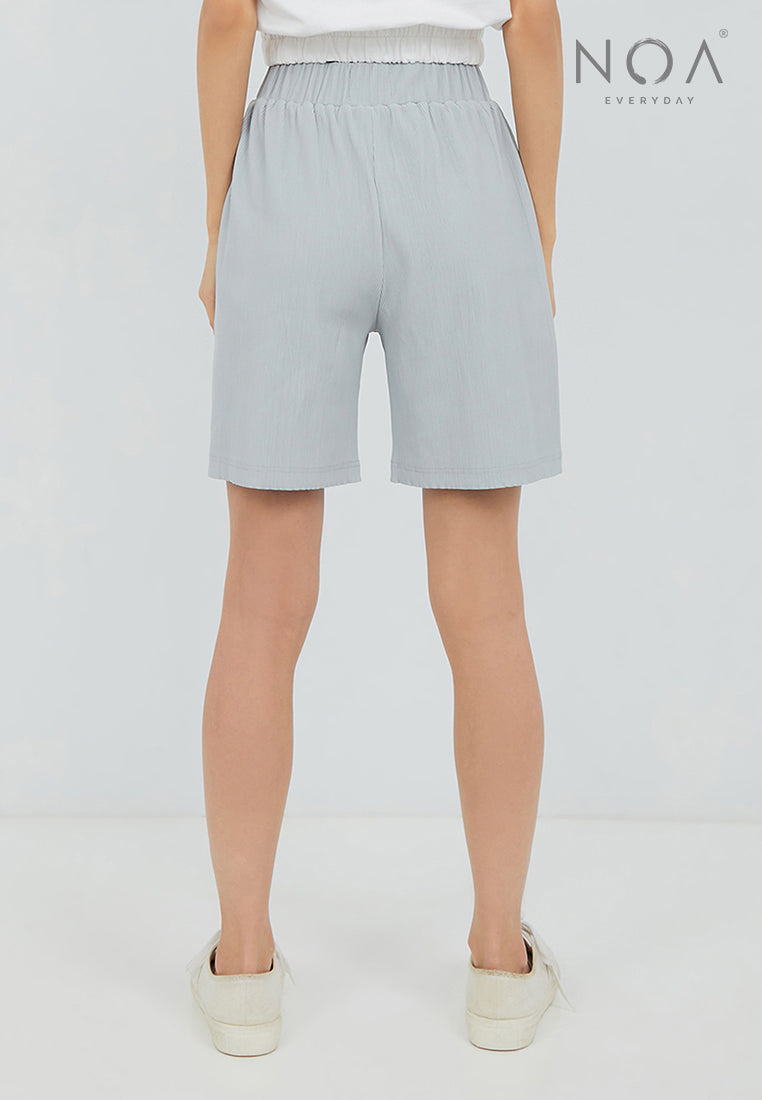 Best Price ~ AOI Pleated Short Pants - Light Grey